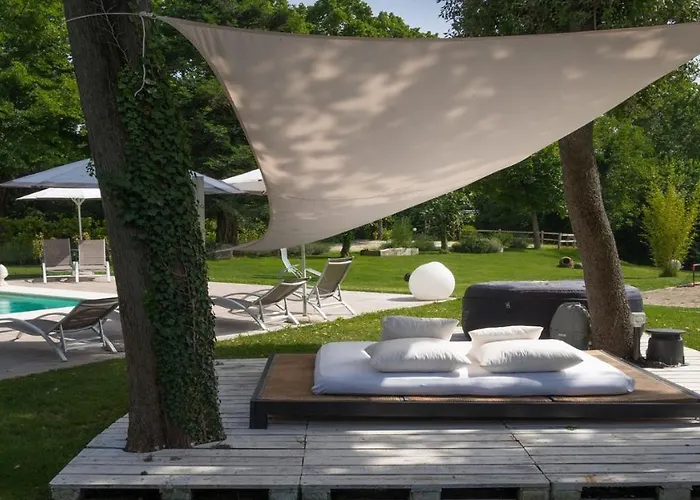 La Casa Di Nani 8, Emma Вилла *