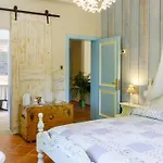La Casa Di Nani 8, Emma *