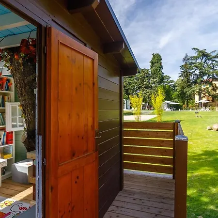 La Casa Di Nani 8, Emma Villa