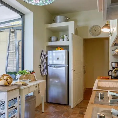 Villa La Casa Di Nani 8, Emma *