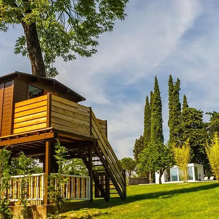 La Casa Di Nani 8, Emma Forli