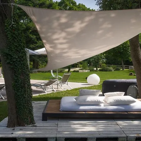 La Casa Di Nani 8, Emma Villa *