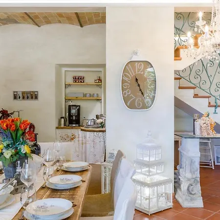 Villa La Casa Di Nani 8, Emma