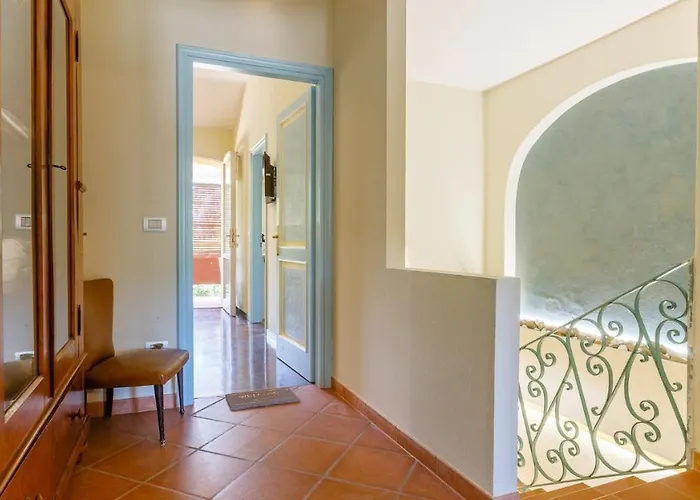 Villa La Casa Di Nanì 8, Emma *