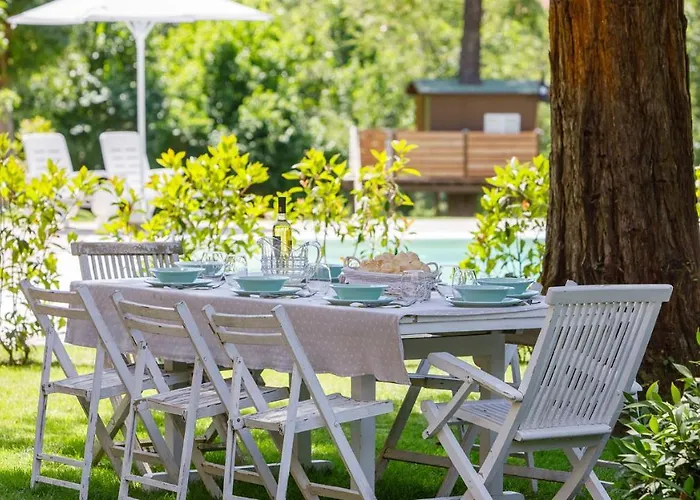 La Casa Di Nani 8, Emma